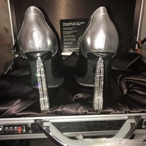 Geox Empire State pulls